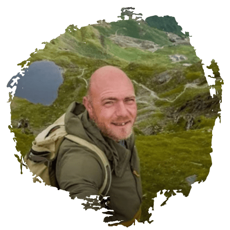 Fundraise-img1-bald-hiker-min Fundraise-img1-bald-hiker-min